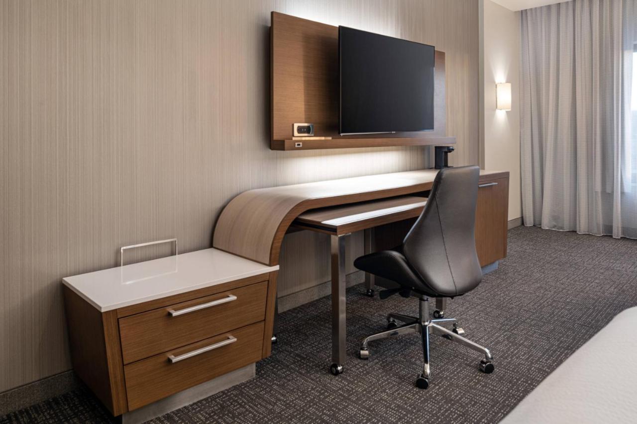 Hotel Courtyard By Marriott Petaluma Sonoma County Extérieur photo
