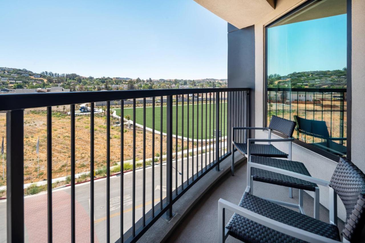 Hotel Courtyard By Marriott Petaluma Sonoma County Extérieur photo