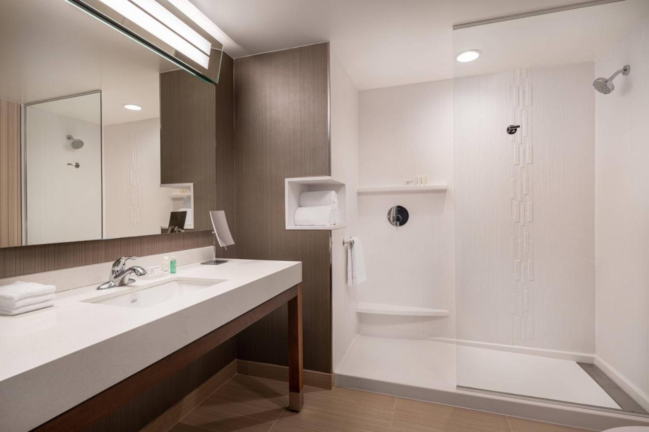 Hotel Courtyard By Marriott Petaluma Sonoma County Extérieur photo